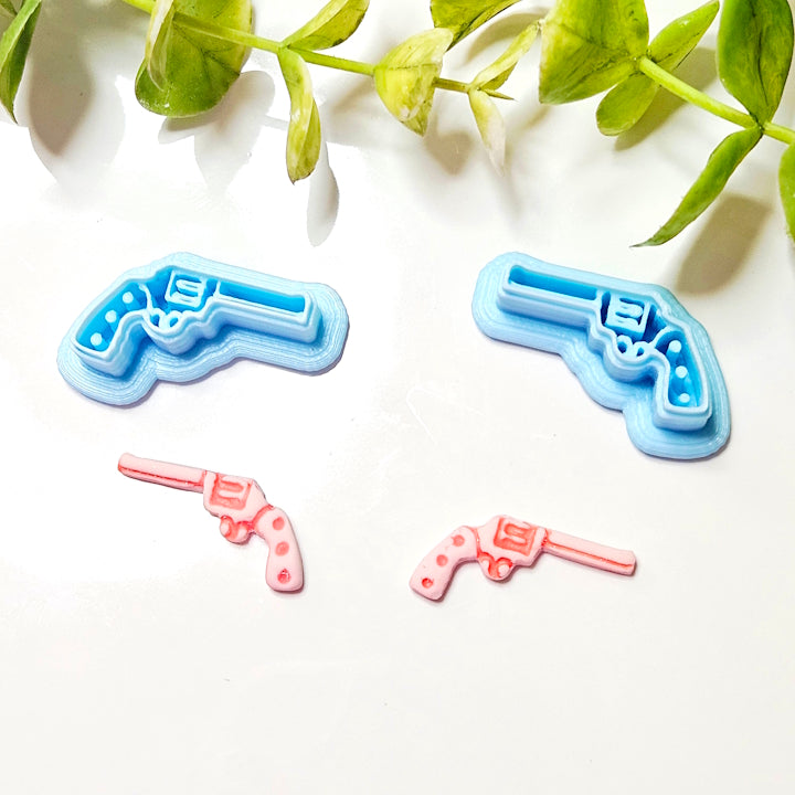 Revolver polymer clay cutter