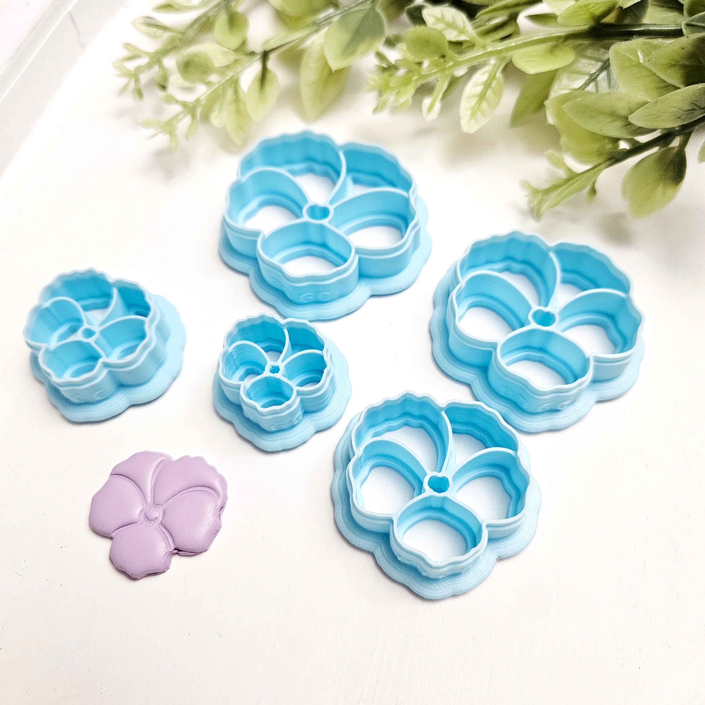 Pansy Flower Polymer Clay Cutter