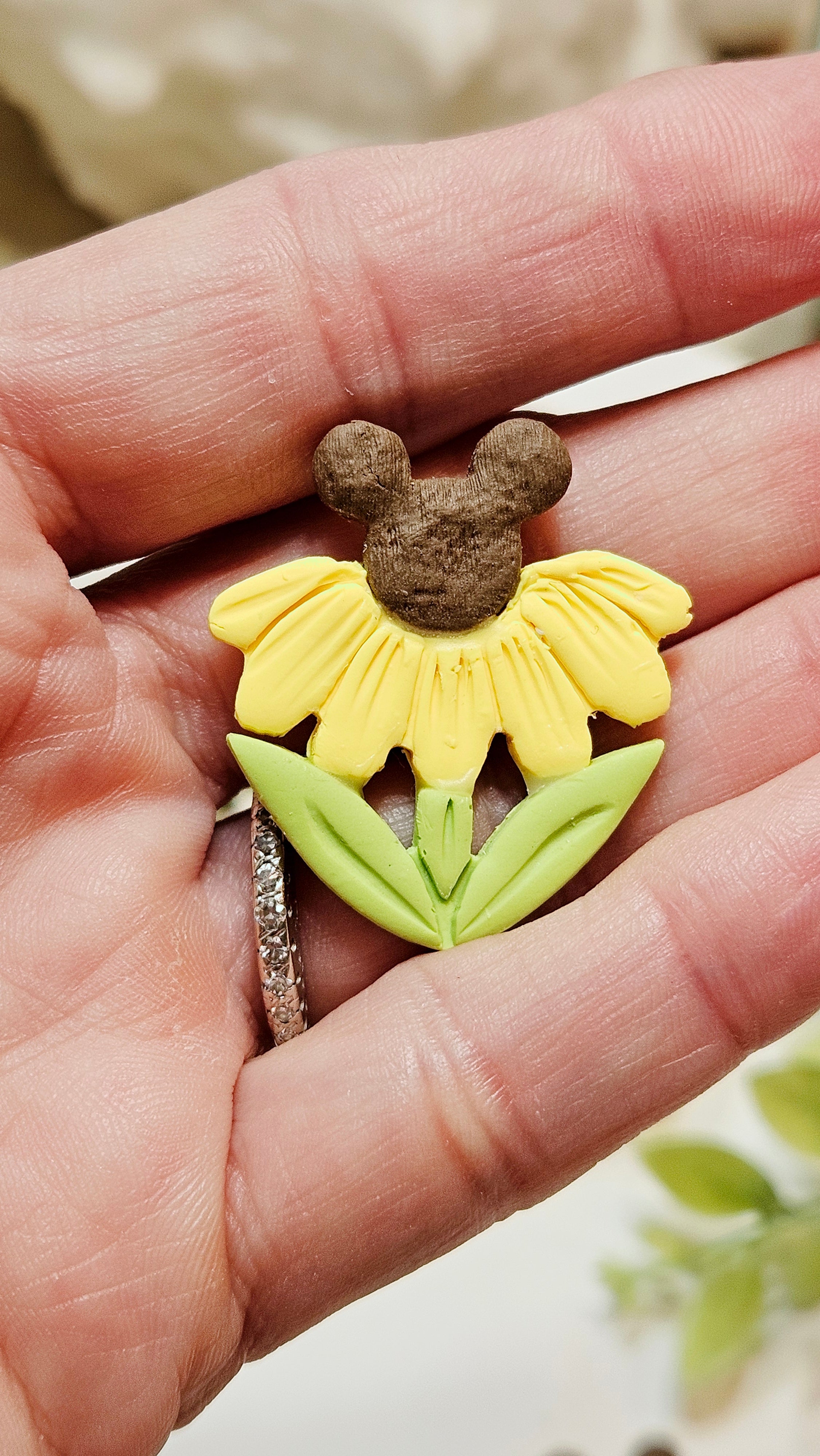 MOUSE EARS BLACK EYE SUSAN DAISY set clay cutters P605