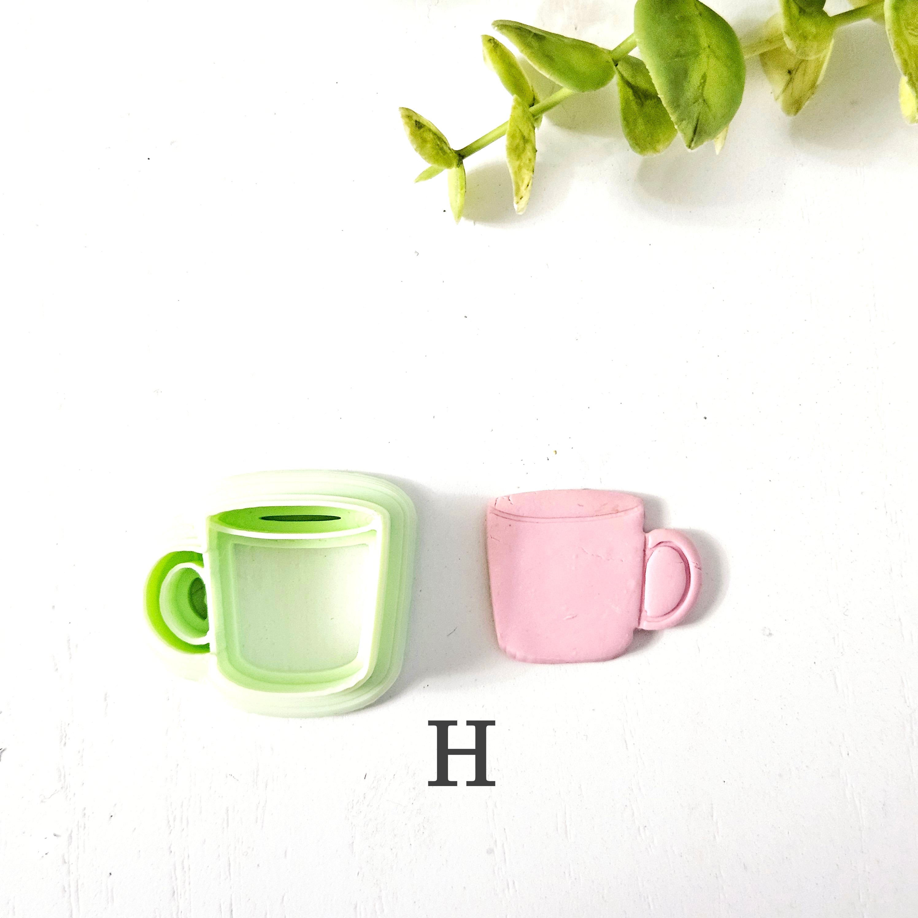 Hunny Bear Peekaboo Polymer Clay Cutters | Winnie the Pooh Character Set