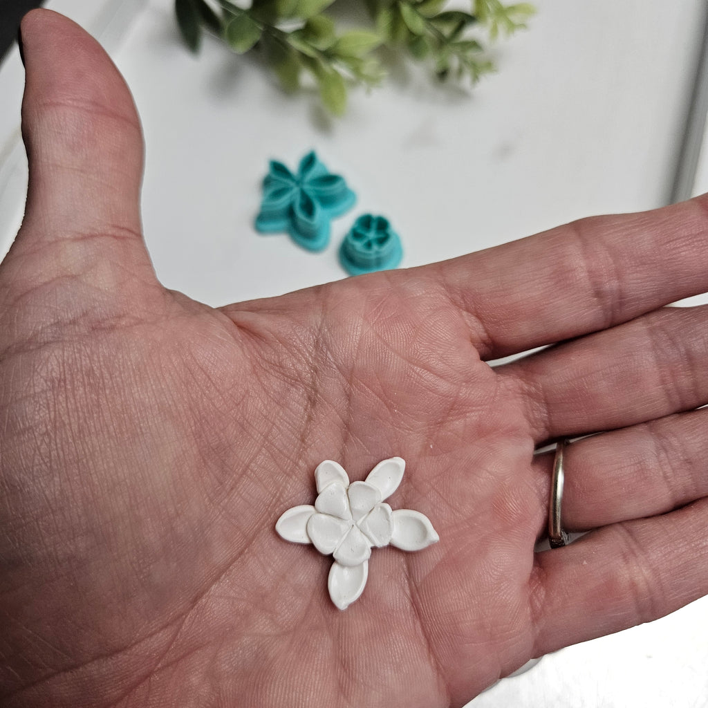 Columbine Flower Set – Polymer Clay Cutter