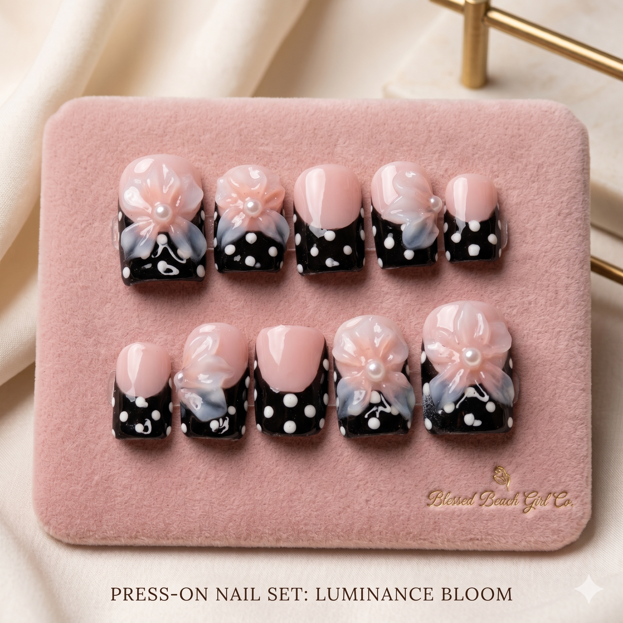 LUMINANCE BLOOM Press On Nails