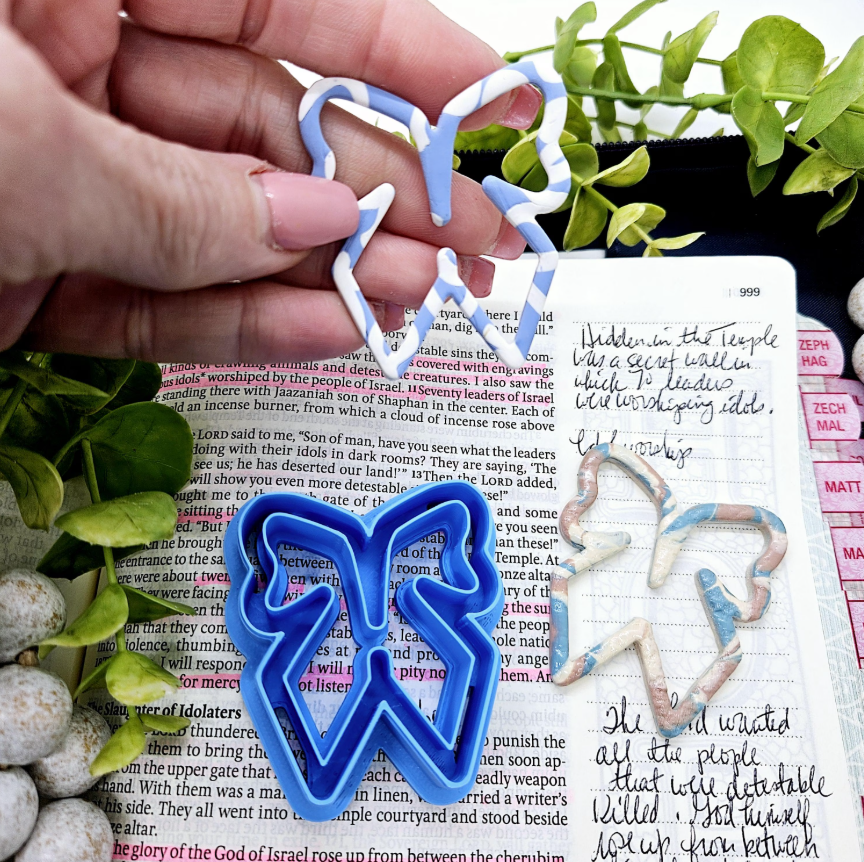 BOW Bookmark paperclip polymer clay cutter / jewelry making earrings / Bow clay cutter / big bow bookmark clay cutter
