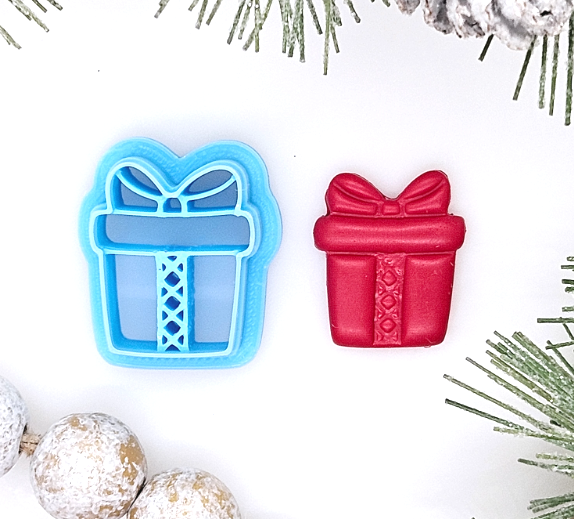 CHRISTMAS PRESENT polymer clay cutter