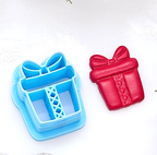 CHRISTMAS PRESENT polymer clay cutter