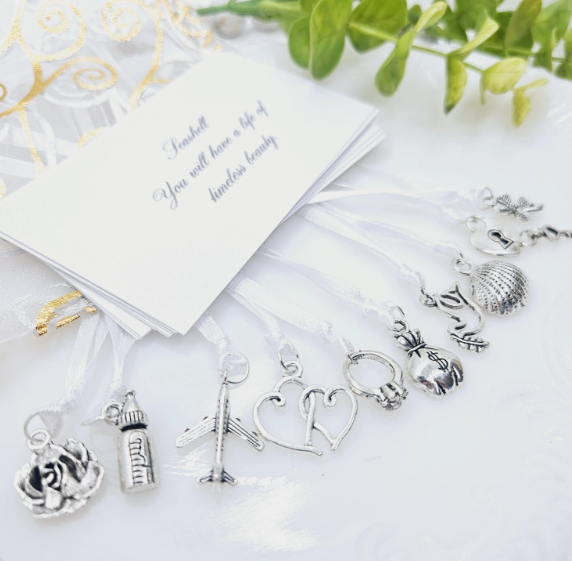 10 Traditional Style WeddingCake Pulls