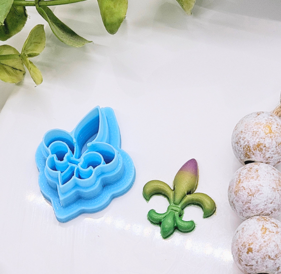 FLEUR de LIS style 3 polymer clay cutter