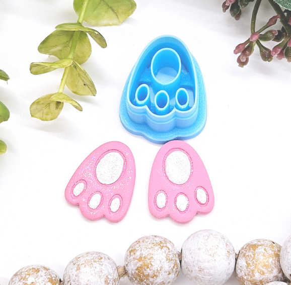 Bunny Foot polymer clay cutter