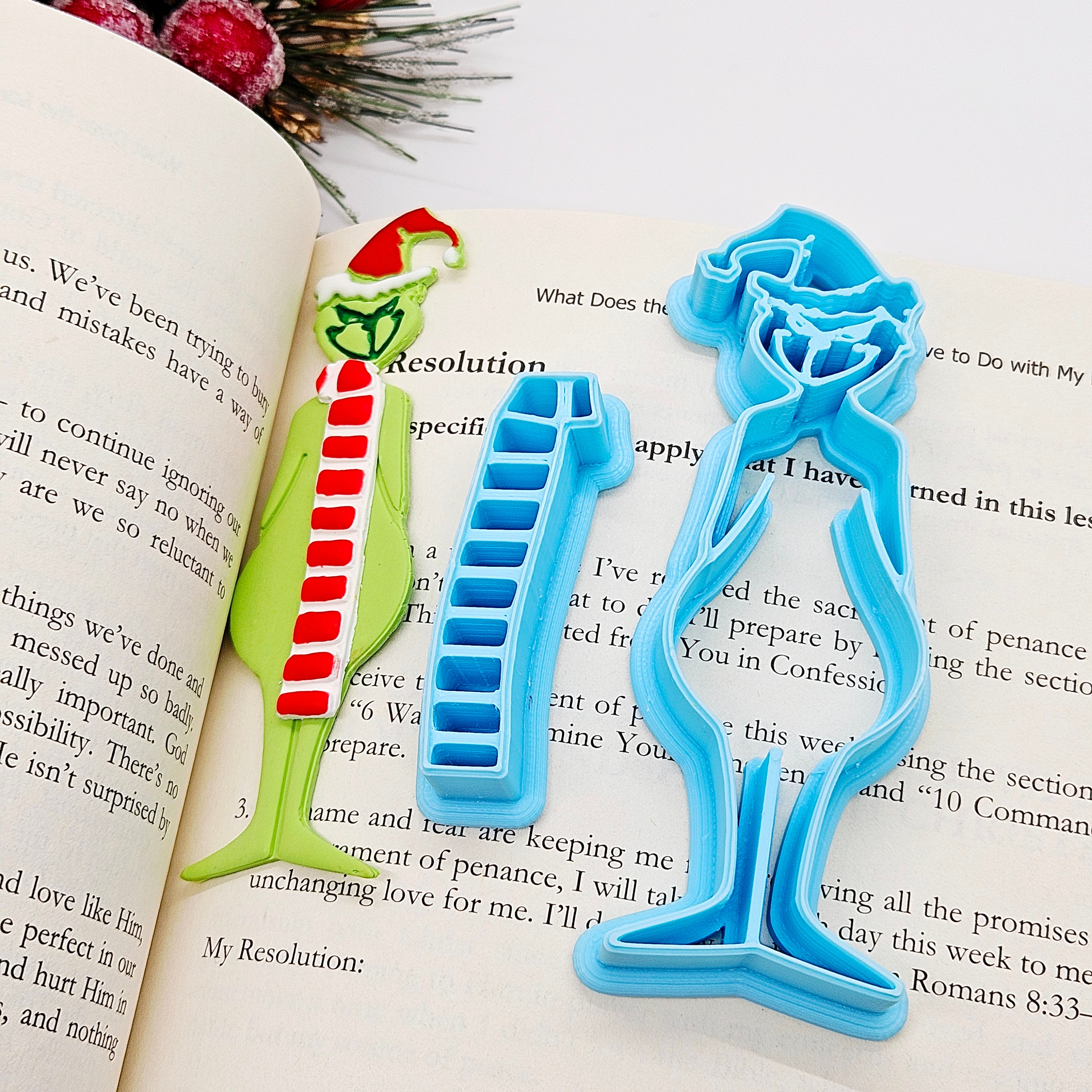 Grinch BOOKMARK set polymer clay cutter for making booksmarks