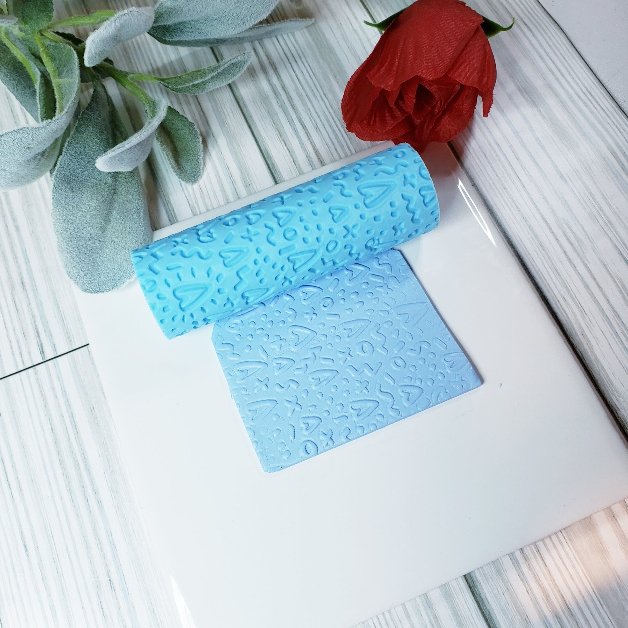 Crazy HEARTS deboss texture roller